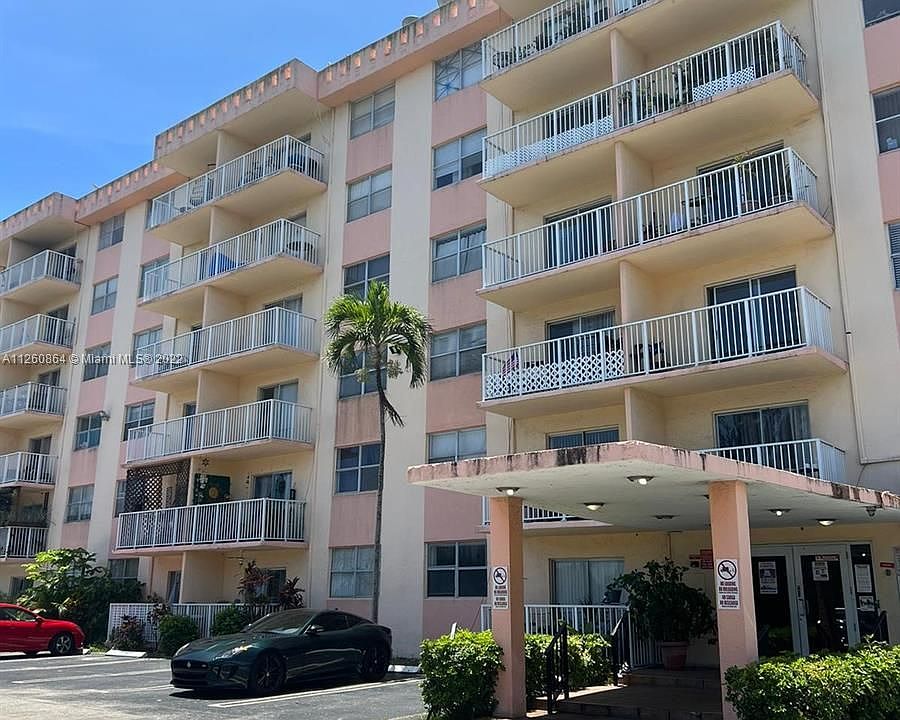 1st image of 16465 NE 22nd Ave APT 113