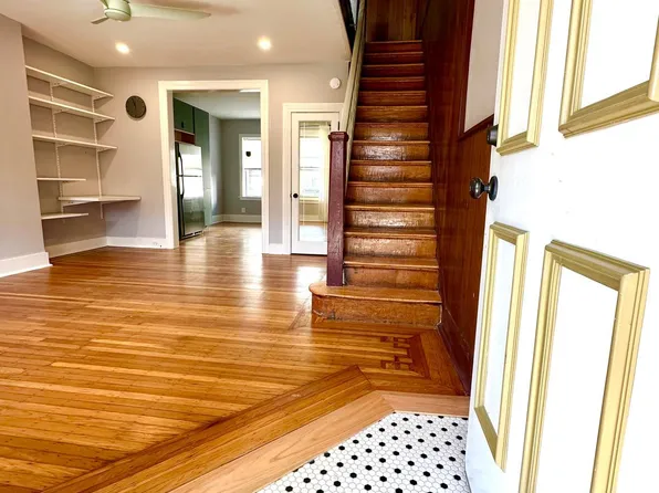 5835 Addison St, Philadelphia, PA 19143