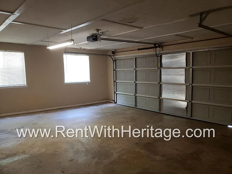4832 Timber Ridge Dr — Photo 27