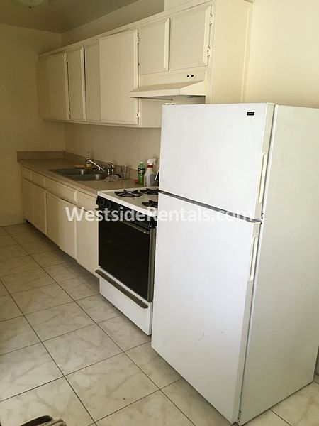 1st image of 814 N Van Ness Ave #12