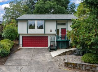3118 SE Willow Dr, Hillsboro, OR 97123