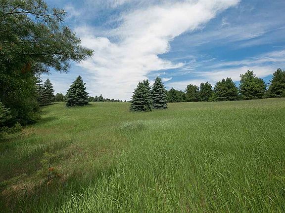 3rd image of E Traverse Hwy