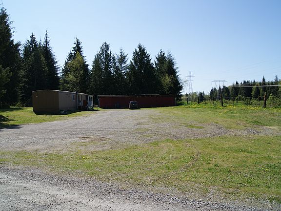 4th image of 24470 McKendree Ln