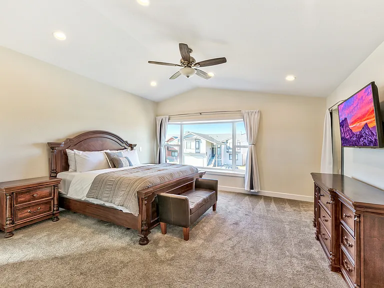 1661 Venice Dr — Photo 14