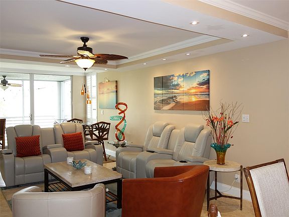 3rd image of 625 Oaks Drive #302