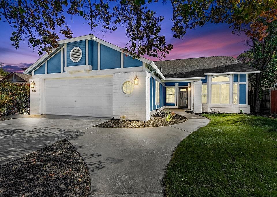 1st image of 8350 Clear Corrie Ct