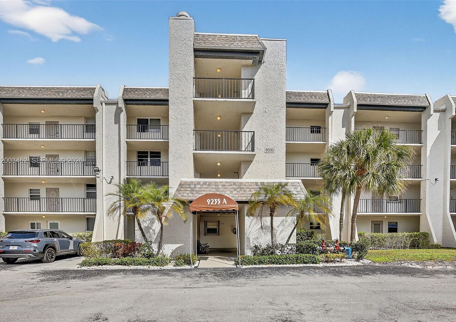 9235 Lagoon Pl APT 404, Fort Lauderdale, FL 33324 | MLS #A12003462