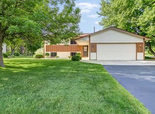 7640 170th St W, Lakeville, MN 55044