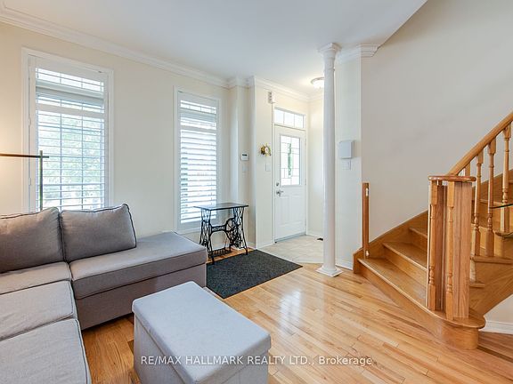 3rd image of 15 Whistle Post St