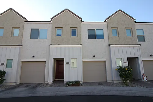2215 W Harmont Dr Photo 1