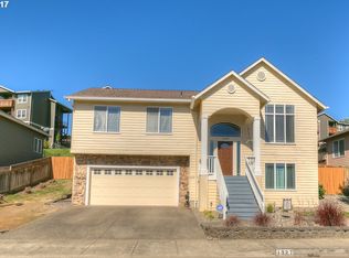 1327 N Horizon Ridge Ct, Salem, OR 97303