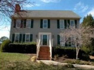 4471 Brentwood Ct, Roanoke, VA 24018