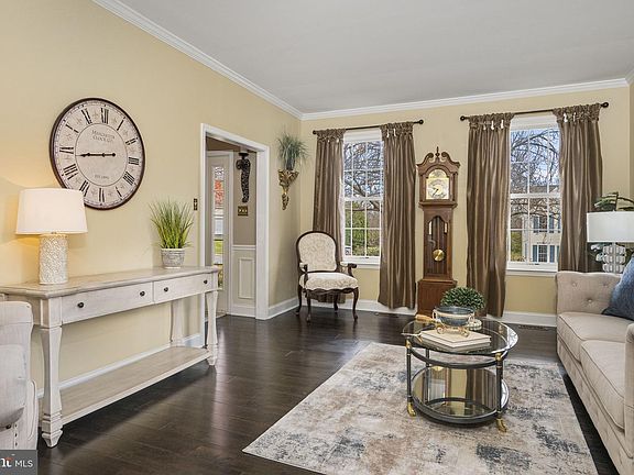 5th image of 1208 Culbertson Cir