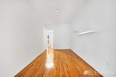 Rented by (Legacy) Elegran