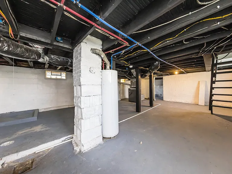482 E Jenkins Ave — Photo 24
