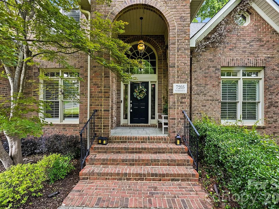 1st image of 7205 Watersreach Ln