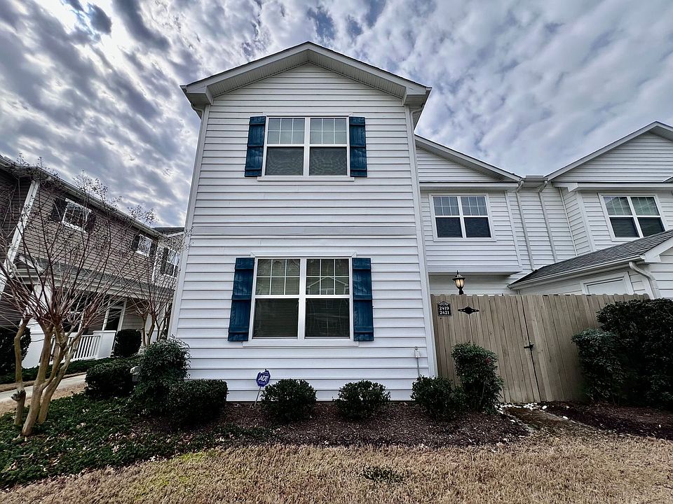 1st image of 2419 Leytonstone Dr