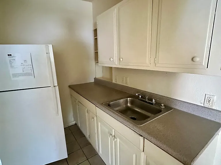 2105 Mackinaw St #2 — Photo 3