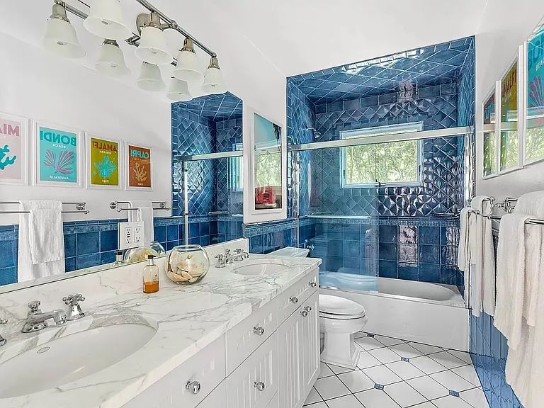 83 Mill Creek Close — Photo 12