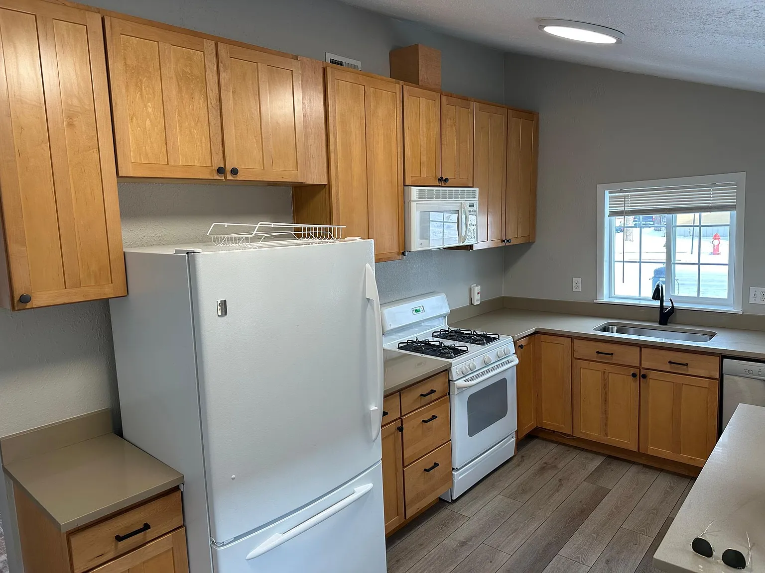 3 bed, 1224 sqft, $2,600 — Photo 4