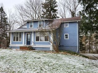 624 Columbus St, Bedford, OH 44146