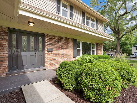 2nd image of 3736 Candlewood Ct