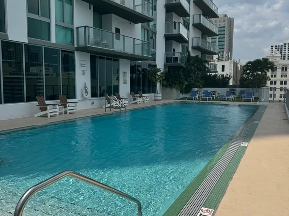 56 SW 1st St #2210, Miami, FL 33130