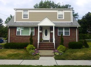 66 Van Winkle Ave, Wallington, NJ 07057