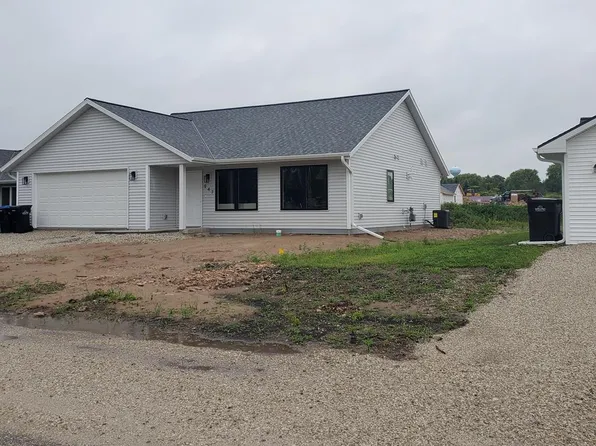 947 S Hudson Ave, Sturgeon Bay, WI 54235