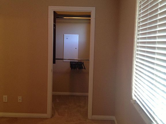Bedroom 3 Closet