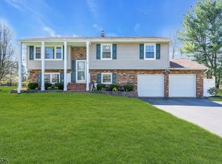 3 Harford Pl, Hillsborough, NJ 08844
