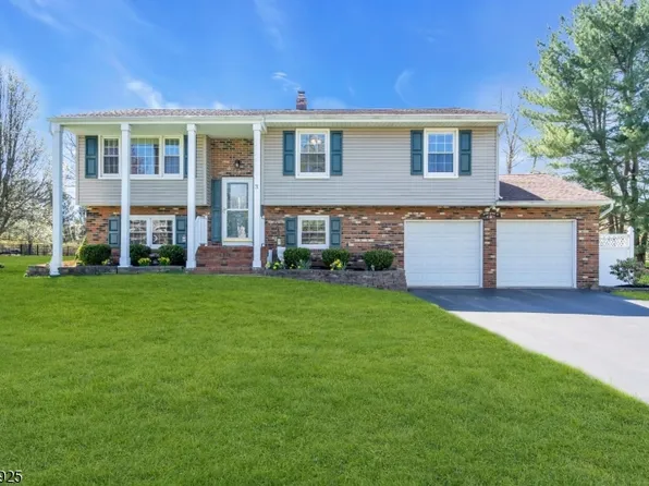 3 Harford Pl, Hillsborough Twp., NJ 08844