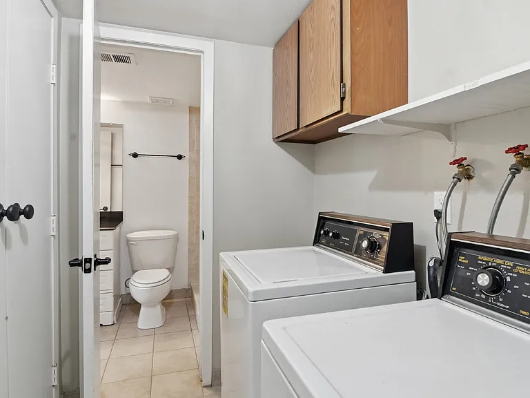 12450 E Cornell Ave #103 — Photo 13