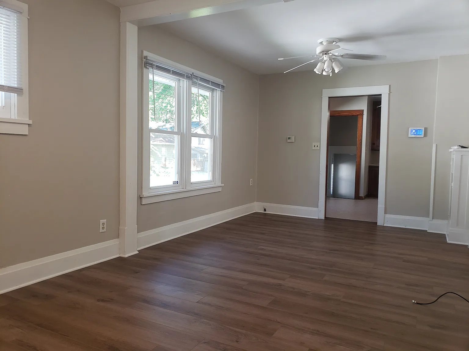 2 bed, 840 sqft, $1,649 — Photo 3