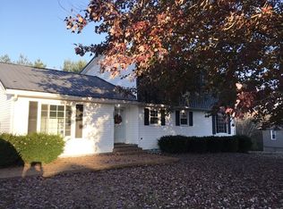 153 Golf Course Cir, McMinnville, TN 37110