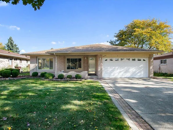 39364 Sturbridge Dr, Sterling Heights, MI 48310