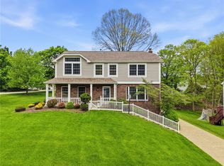 399 Limestone Dr, Bethel Park, PA 15102