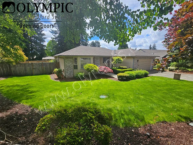 3308 41st Way SE — Photo 2