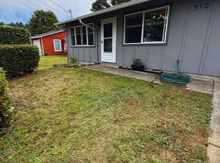 310 S Point St, Depoe Bay, OR 97341