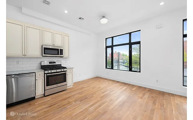 Rented by Douglas Elliman | media 32