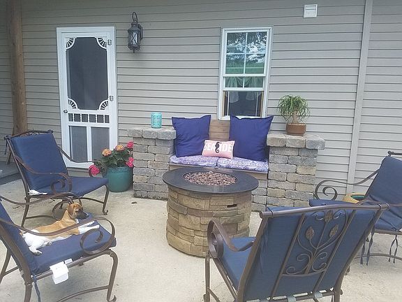 outdoor entertaining 