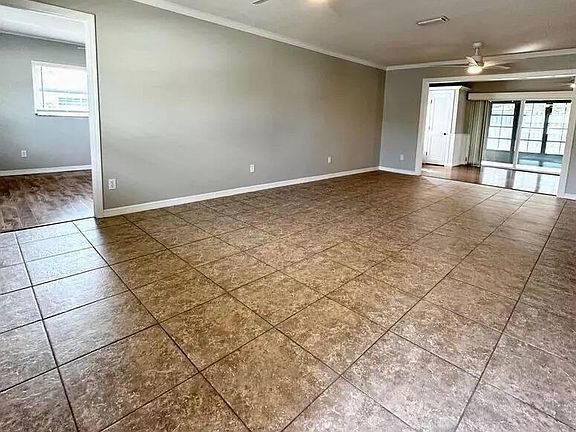 4th image of 390 MADRUGA Avenue
