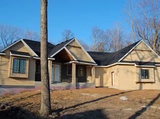 1140 Drake Ct, Independence, MN 55359