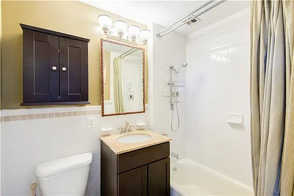 Sold by (Legacy) Elegran | media 14