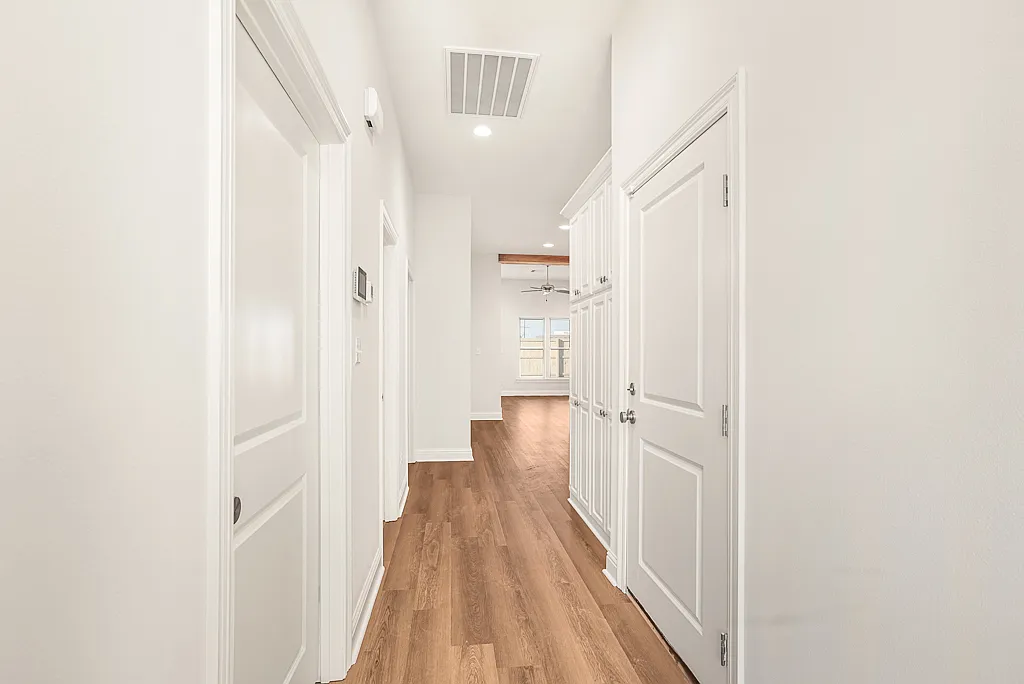 13724 Rivanna Ln — Photo 3