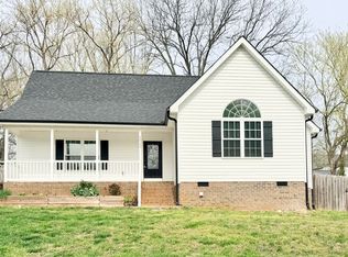 111 Mill St, Randleman, NC 27317