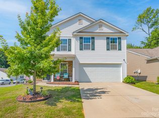 5328 Park Brook Dr, Charlotte, NC 28269
