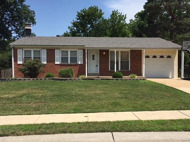 1st image of 11911 Breezemont Dr