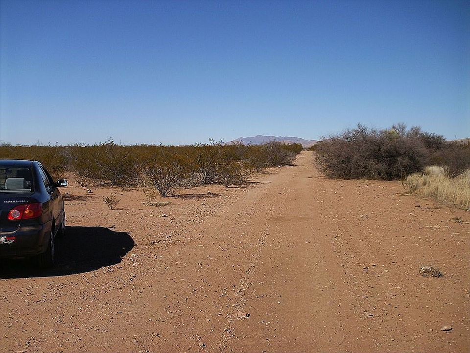 Hermosillo Road Lot on left