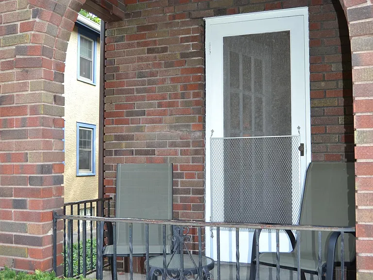 908 Ellison Ave #2 — Photo 13
